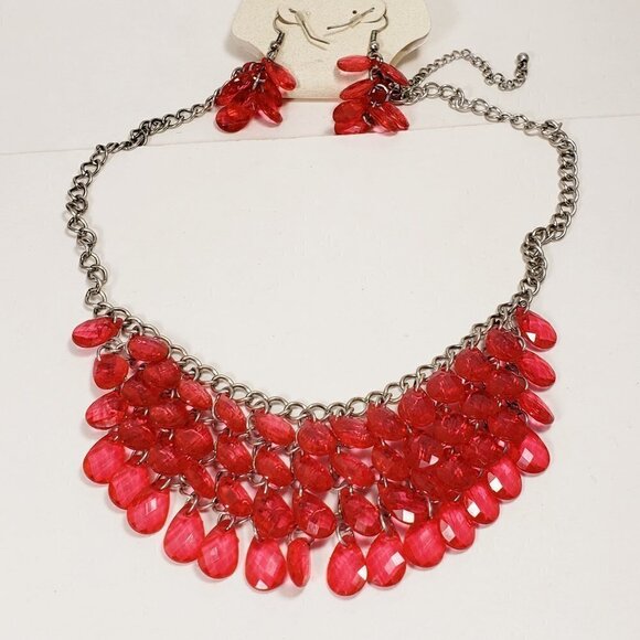 Women's Stunning Silver tone & Red Pink Beaded Necklace - Cluster beads Earrings - Picture 8 of 8